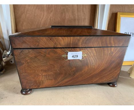 A VICTORIAN MAHOGANY TEA CADDY 