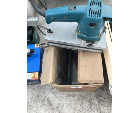 A MAKITA 110 VOLT FINISHING SANDER - MODEL 9045N WITH BOX AND ACCESSORIES - SOLD IN WORKING ORDER 