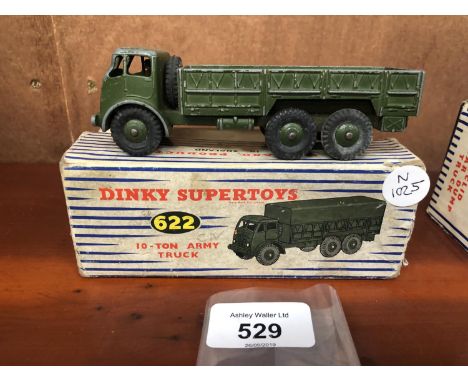A DINKY SUPERTOYS '622' 10-TON ARMY TRUCK MODEL 