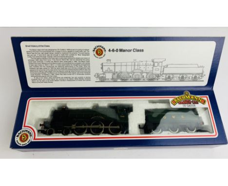 Bachmann 31-300 Manor Class Loco - Boxed. P&amp;P Group 1 (£14+VAT for the first lot and £1+VAT for subsequent lots) 