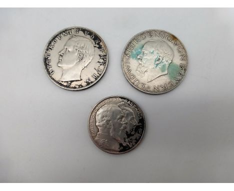 Kaiserreich, 3 Silbermünzen, Bayern 3 Mark 1913 (Jaeger 47) und 1914 (J52), Baden 2 Mark1906 (J34), Erhaltung unterschiedlich