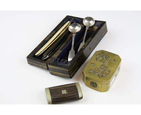 Two cut throat razors in wooden box with brass banding together with a wooden snuff box and brass trinket box.