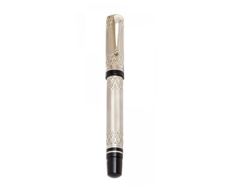 MONTEGRAPPA "COSMOPOLITAN GOTHIC" FOUNTAIN PEN.Resin and silver engraved barrel.Limited edition 348/500.Two-tone 18 Kts gold 