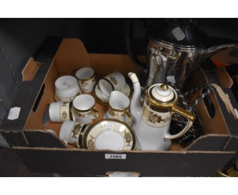 A Noritaki part coffee service (16 pieces approx) and a vintage coffee peculator.