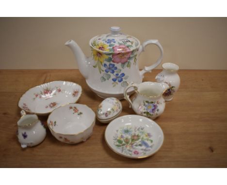 A Sadler 'Prelude' patterned teapot, together with other china ware, including an Aynsley 'Howard Sprays' bud vase, and a Par