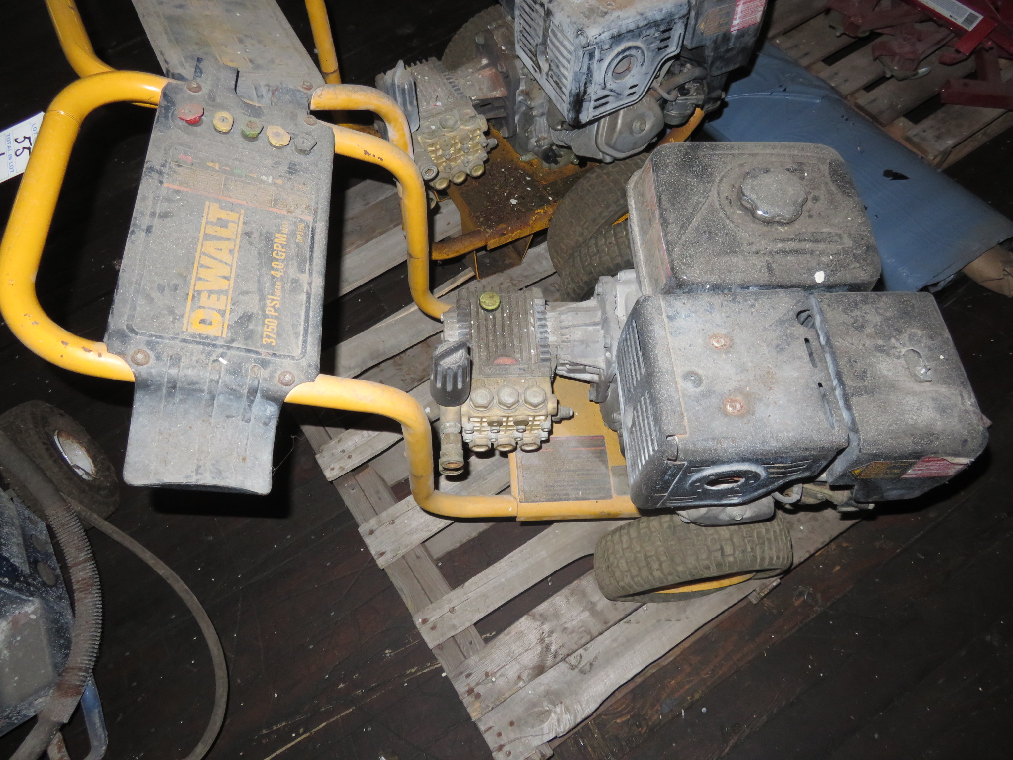 { Choice of lots: 55 } Dewalt Gas Powered Pressure Washer DP3750 3750PSI 4.0 GPM w/ 13hp Motor