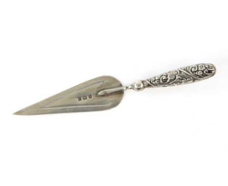 Floral embossed trowel form silver bookmark, Birmingham 1905