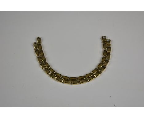 A pair of 9ct gold bar link bracelets 