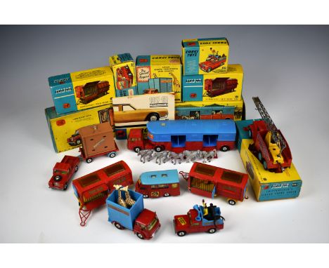 CORGI - CHIPPERFIELDS Crane Truck (1121), 1960-62, lidded box, no packing, no instruction leaflet, Crane very good playworn c