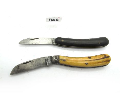 Clarke, Exeter Pruning Knife, stag scales, 11cm; I.X.L. Wostenholm single blade, wood scales, brass linings, 11cm. (2)