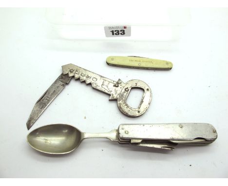 Campaign Style Cutlery Set, knife, fork and spoon, Singleton and Priestman Sheffield (damages), aluminium scales, 9cm; Okari 