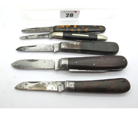 I.XL George Wostenholme, (worn), 8.5cm; Smorfit of Barnsley, two blade, wooden scales, steel bolster, 9cm; Harris Brothers, t