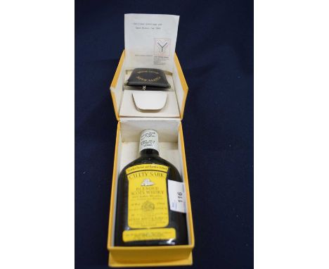 Cutty Sark Scotch Whisky in presentation box, c 1968Qty: 1