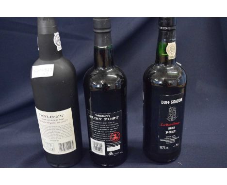 MIXED LOT: 1 BOTTLE OF TAYLORS 10YR OLD TAWNY, ONE BOTTLE OF RUBY PORT, 1 BOTTLE OF OSBORNE 1985 LBV (3)