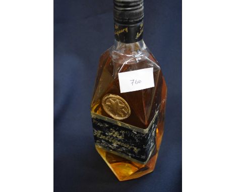 1 bt The Antiquary Scotch Whisky 1970's - 70° proof, 26 fl oz