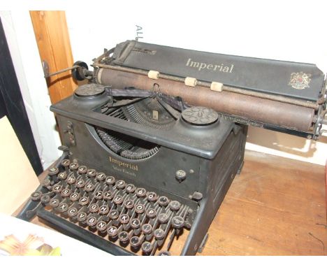 IMPERIAL WAR FINISH TYPEWRITER WITH ORIGINAL COVER
