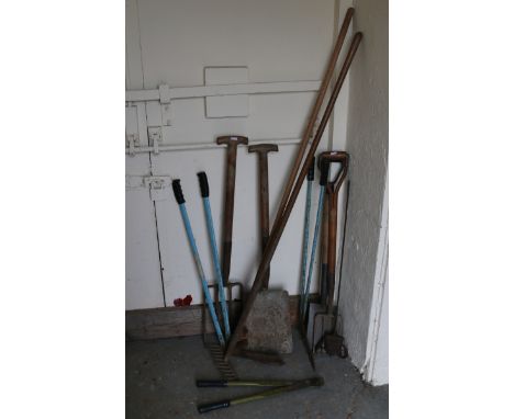 A collection of assorted garden tools.