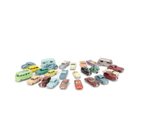 Loose Matchbox 1-75 Series Cars & Motorcycles, including 44 Rolls Royce Silver Cloud, 53 Aston Martin, metallic red body, BPW