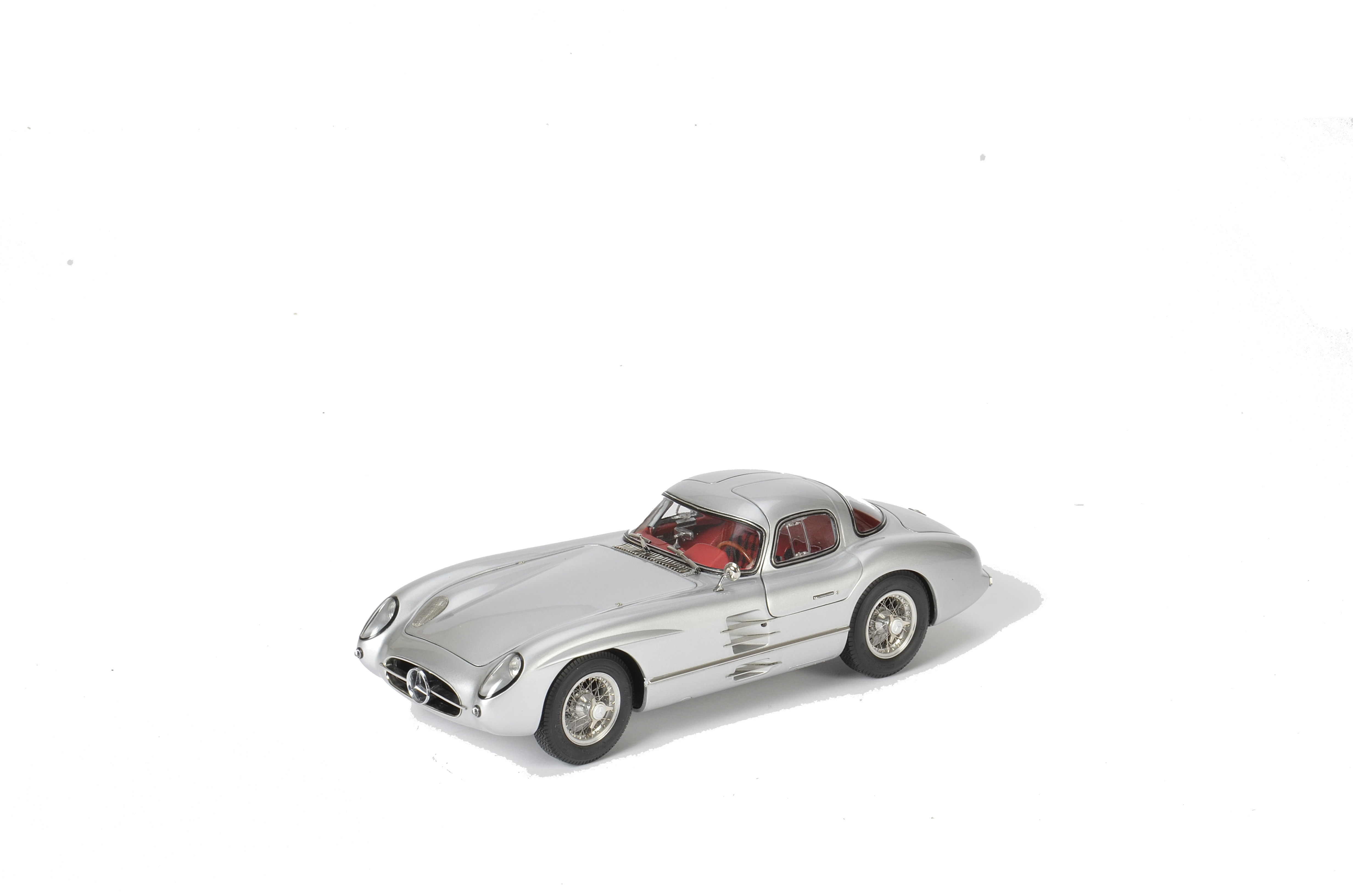 A Cmc 1 18 Mercedes Benz 300 Slr Uhlenhaut Coupe 1955 M 076 In Polystyrene Inner