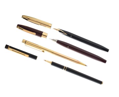 Sheaffer Imperial fountain pen with black body and gold plated cap, the nib stamped '14k', a Sheaffer Imperial III fountain p