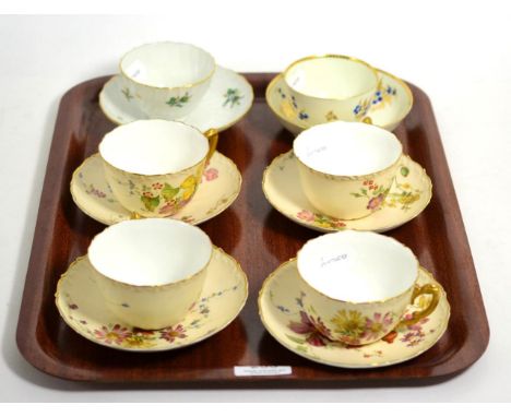 Four Worcester china blush ivory teacups and saucers and two early 19th century Worcester teabowls and saucers 