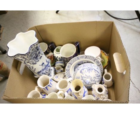 Collection of vintage ceramics to include jugs, vases etc