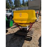 3pt Hitch Mount PTO Powered Fertilizer Spreader