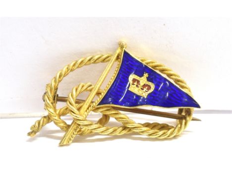 A STAMPED 15CT NAUTICAL ENAMEL FLAG, ROPE AND CROWN BROOCH the flag in blue guilloche enamel with yellow metal crown detail, 
