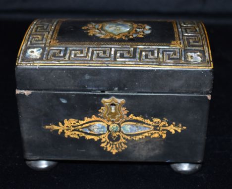 A SMALL VICTORIAN TWIN COMPARTMENT PAPER MACHE TEA CADDY  with mother-of-pearl decoration, 15cm wide Condition Report : lid d