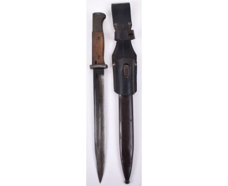 WW2 German K98 Bayonet, non-matching numbers example. Two piece slab grips, waffen-amt stamp to the rear of the pommel. House