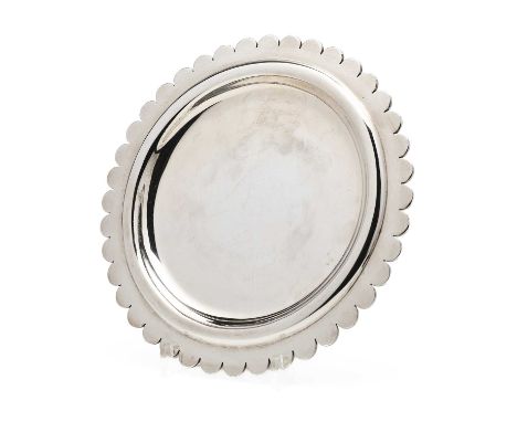 A MEXICAN ART DECO SILVER STAND, JEAN PUIFORCAT, MEXICO CITY, 1942-45  dished circular, the rim with moulded band and boldly 