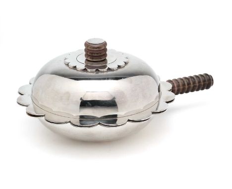 A FRENCH ART DECO SILVER SAUCEPAN AND COVER, MAISON PUIFORCAT, PARIS, 1930s designed by Jean E. Puiforcat (1897-1945), with b