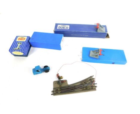A Hornby Dublo OO gauge tin plate D12 corridor coach, boxed, and a small quantity of Hornby Dublo OO tin plate items, signal 
