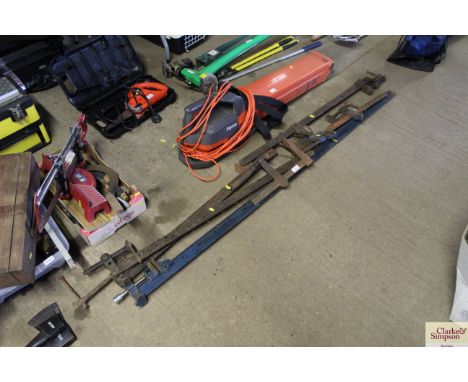 A quantity of long and medium sash clamps 