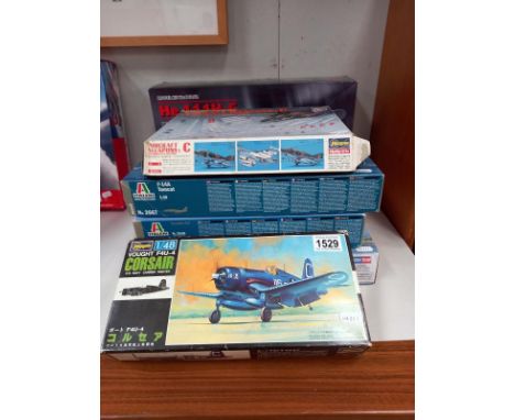 6 boxed model kits including Italeri, Hasegawa, Hobby Boss etc. Including AMX attack ground aircraft COLLECT ONLY 