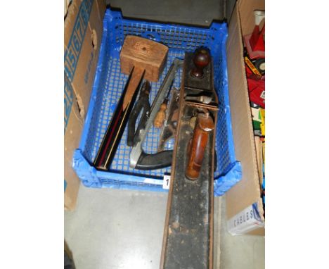 A quantity of tools including Stanley large Bailey plane 
