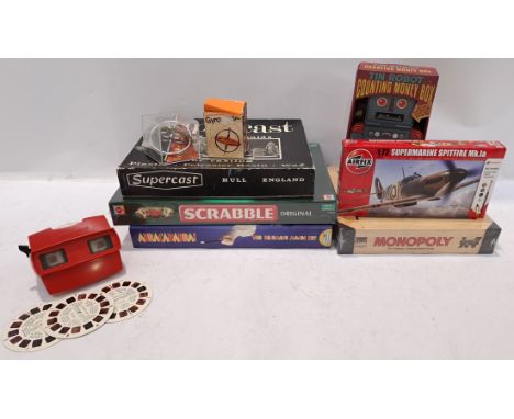 Mattel, Airfix &amp; Similar, a boxed and unboxed group of Board Games &amp; Activities. Includes "View Master" with others. 