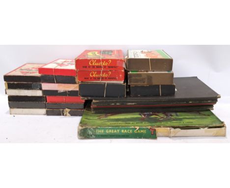 Waddingtons, a boxed collection of "Vintage" Monopoly, Totopoly and Cluedo. Although unchecked for completeness condition app