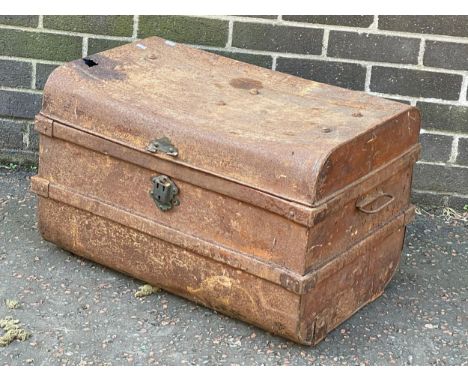 A Victorian metal trunk. 67x44x42cm 