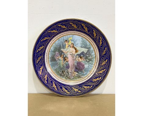 A vintage ‘Royal Vienna’ hand painted cabinet plate. 24cm 