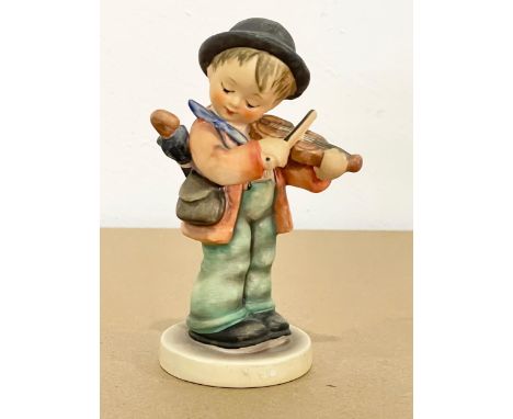 A Goebel pottery figurine. 13cm 