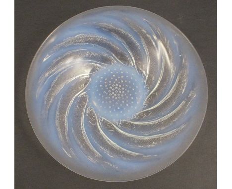 A Lalique glass bowl, decorated in the Poissons pattern with fish, diameter 11.5ins - Free from chips and cracks but does hav