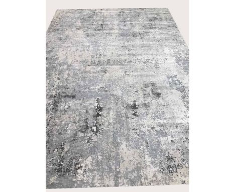 'LUKE' CONTEMPORARY ABSTRACT CARPET, 390cm x 280cm.