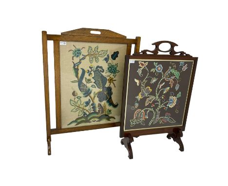 Mid-20th century oak fire screen with crewelwork panel with floral and animal designs (88cm x 69cm), and mid-20th century mah