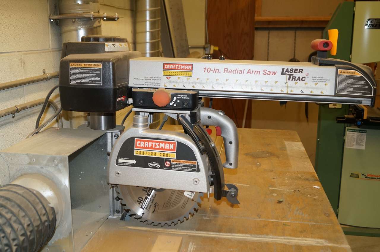 Craftsman 10" Radial Arm Saw 15" Arm, w/ Dust Collection System