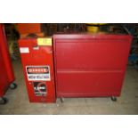 2-Drawer Lateral Filing Cabinet on Castors