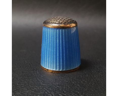 NORWEGIAN SILVER AND BLUE ENAMEL THIMBLEby Aksel Holmsen, with gilt rims and interior 