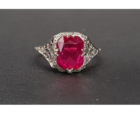 ATTRACTIVE RUBY SINGLE STONE RINGthe ruby approximately 1.75cts on eighteen carat white gold shank with decorative pierced se