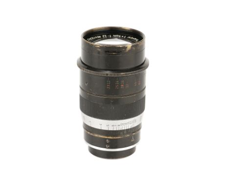 A Leitz Thambar f/2.2 90mm Lens, 1938, black/chrome, serial no. 472342, body, G, elements, G-VG, some light cleaning marks, c