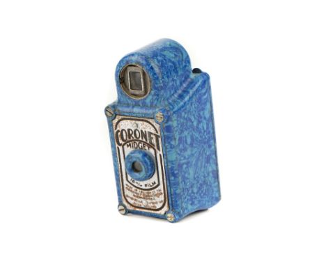 A Coronet Midget Blue Sub-Miniature Camera, 1935-36, body, G-VG, shutter working, lens, G, some fungus